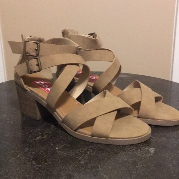 POP NICOLE Shoes - Sandals